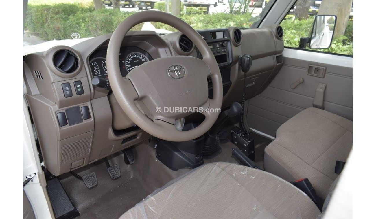 Toyota Land Cruiser 2017  MODEL NEW  LC 78 4.5L DIESEL AMBULANCE WAGON