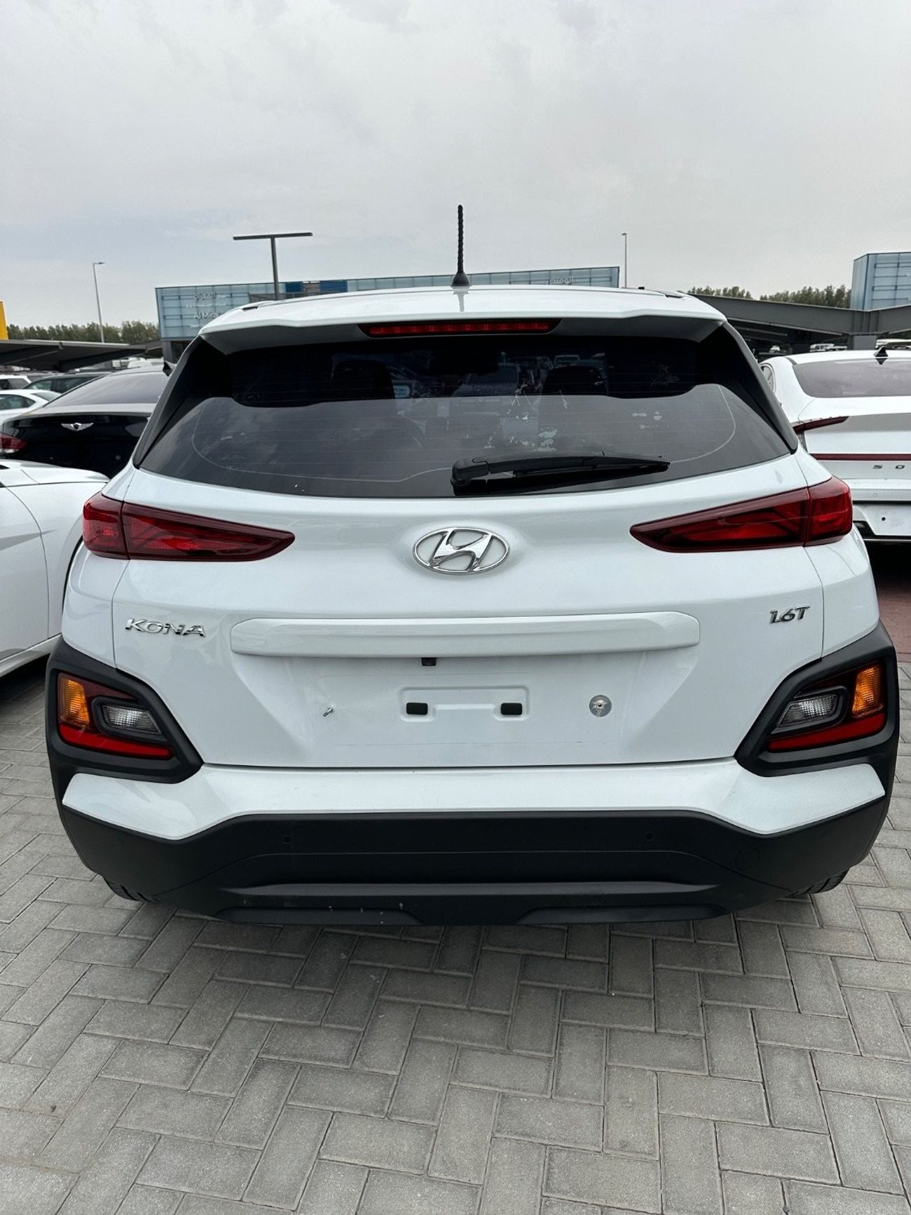 هيونداي كونا GLS Premium 1.6L