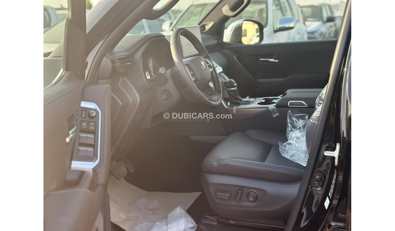 Toyota Land Cruiser TOYOTA LANDCRUISER 3.5 VX WITH MEMMORY SEATS BLACK 2023 * EXPORT ONLY AFRICA *