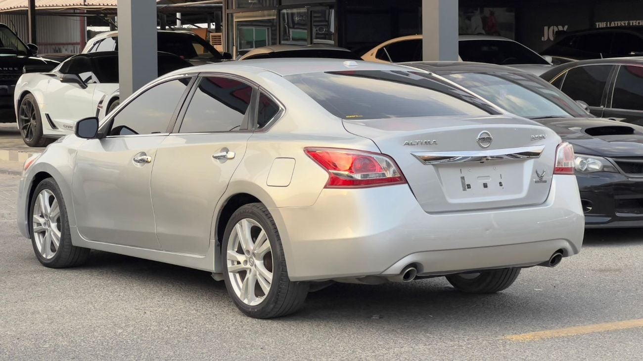 Nissan Altima SV