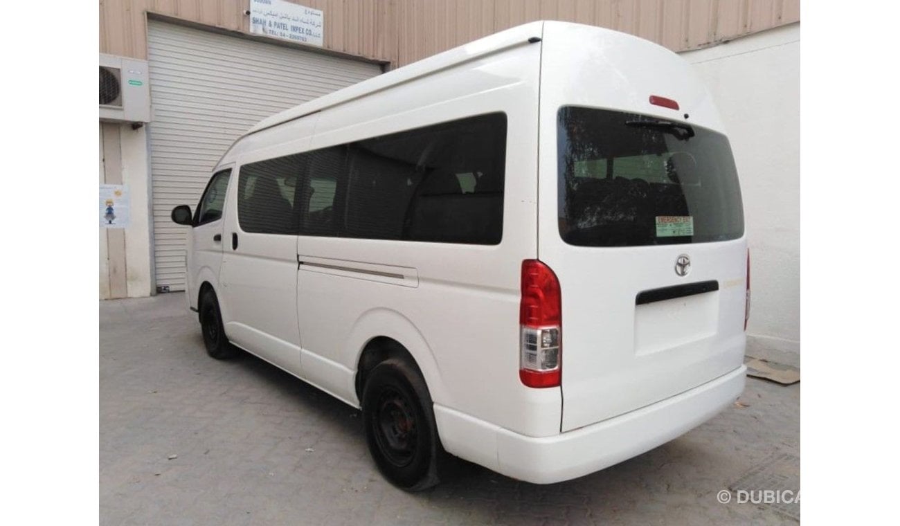 تويوتا هاياس Hiace Commuter RIGHT HAND DRIVE (Stock no PM 723 )