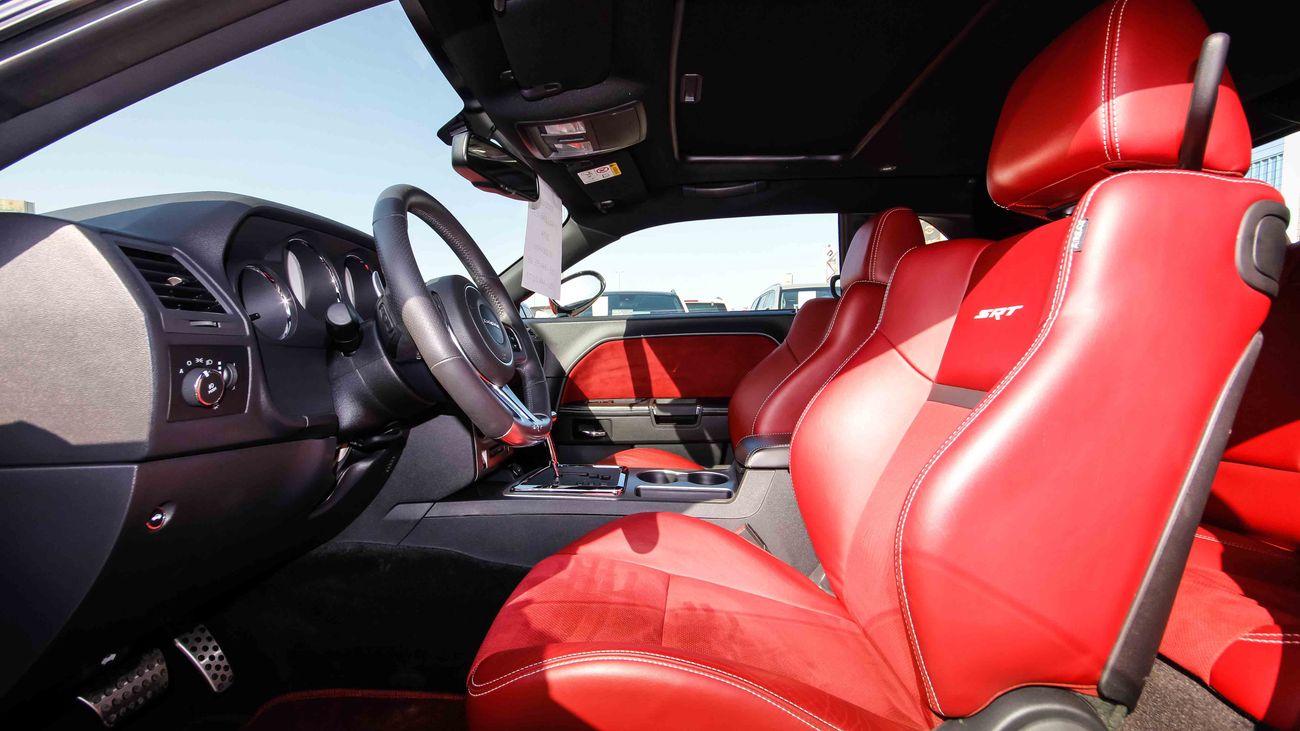 Dodge Challenger HEMI 392 SRT