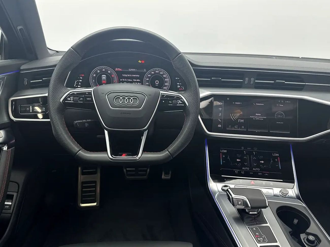 Audi A6 40 TFSI 2.0L Avant 40 TFSI 190hp S line (Ref# 002068) EXCLUSIVE RAMADAN OFFER