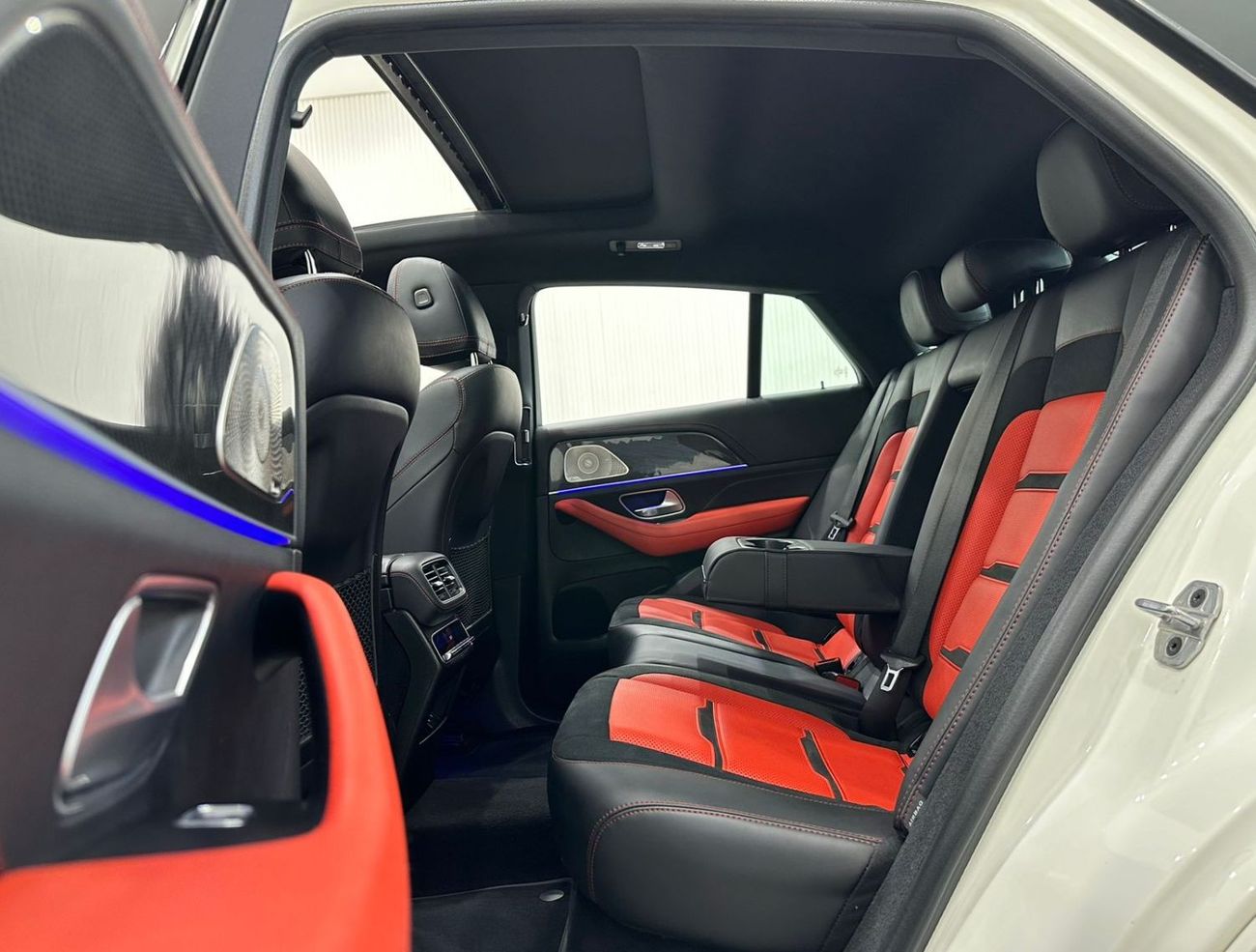 مرسيدس بنز GLE 53 AMG 2022 Mercedes Benz GLE53 AMG 4MATIC+ Coupe, 2027 Mercedes Warranty, Fully Loaded, Low Kms, GCC