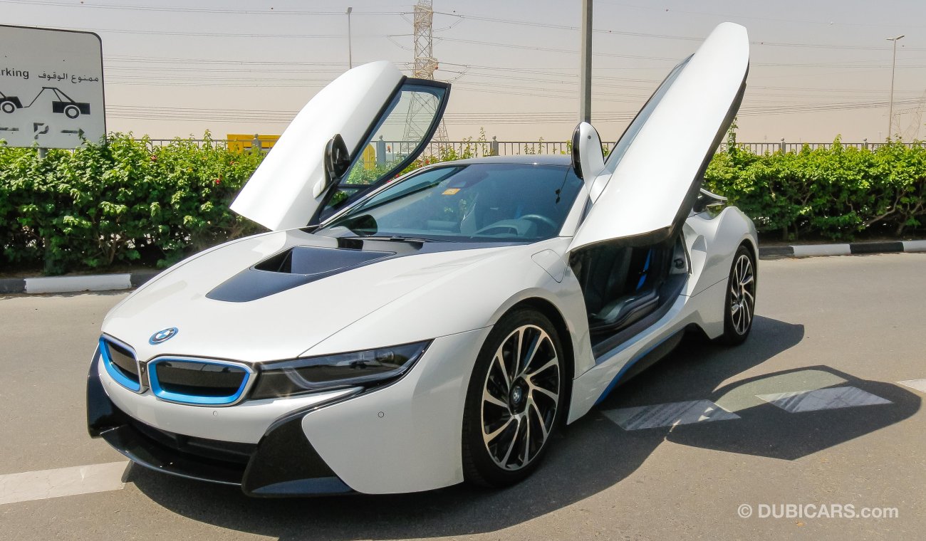 بي أم دبليو i8