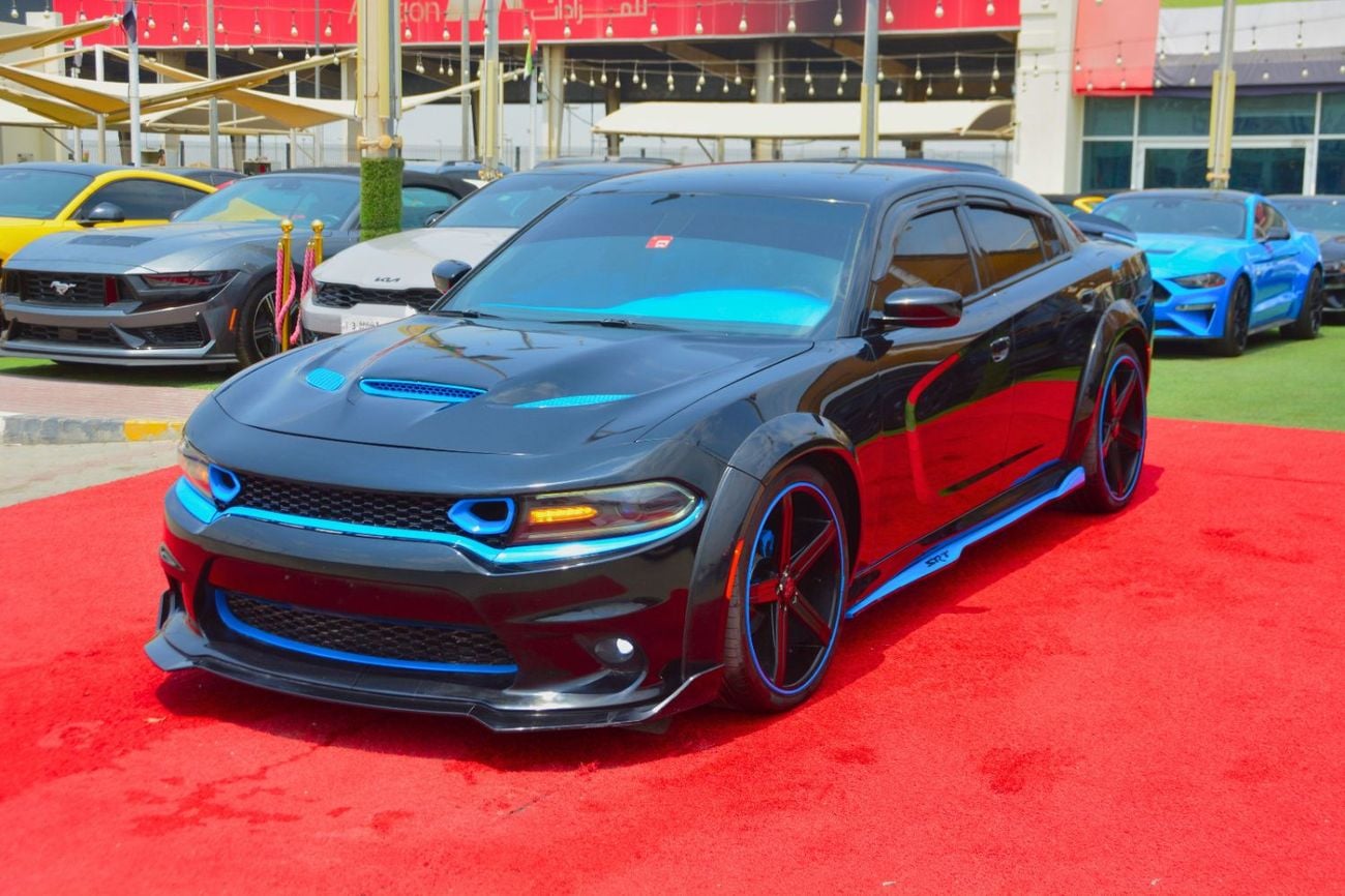 Dodge Charger SXT