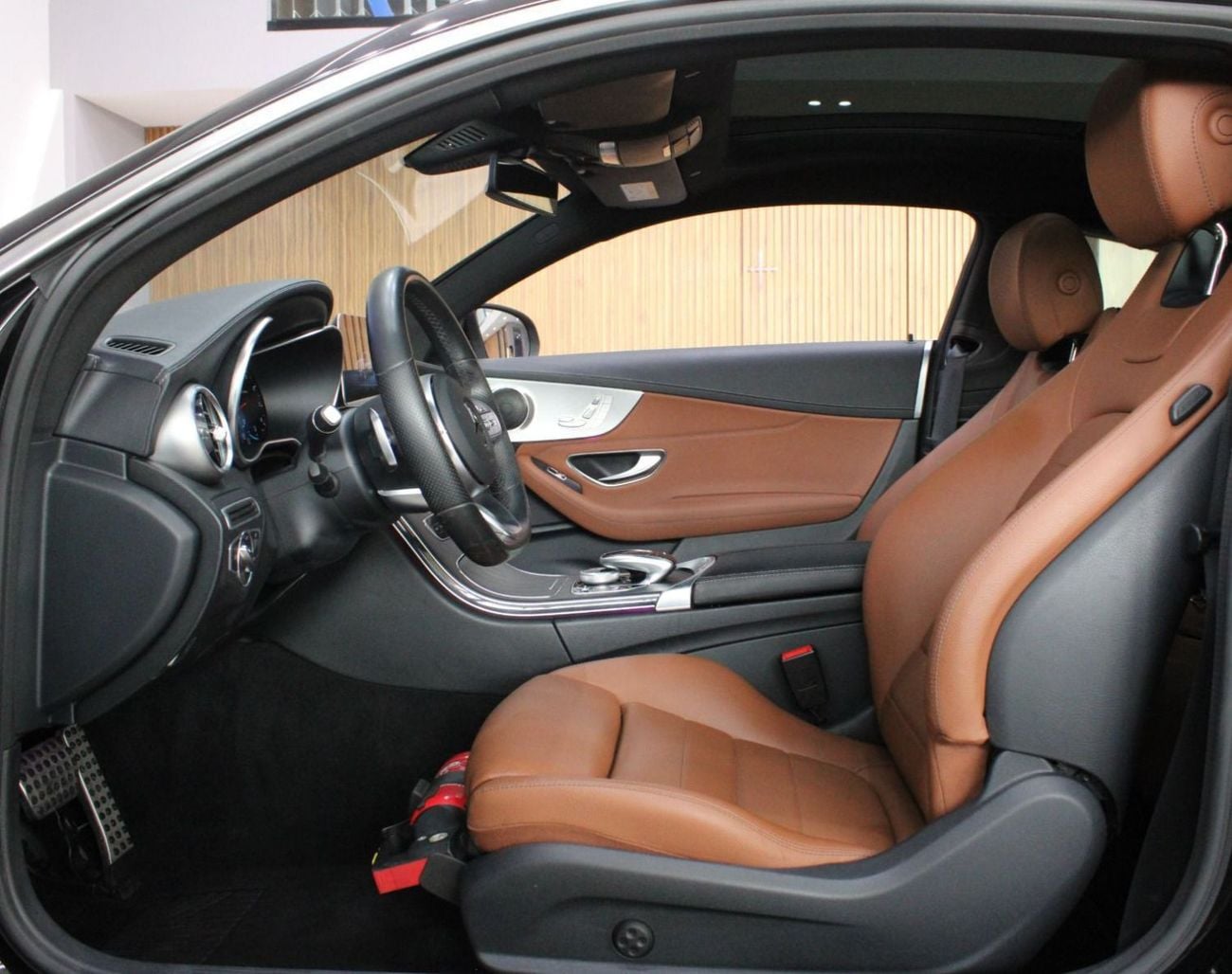 Mercedes-Benz C 200 C200 // GCC