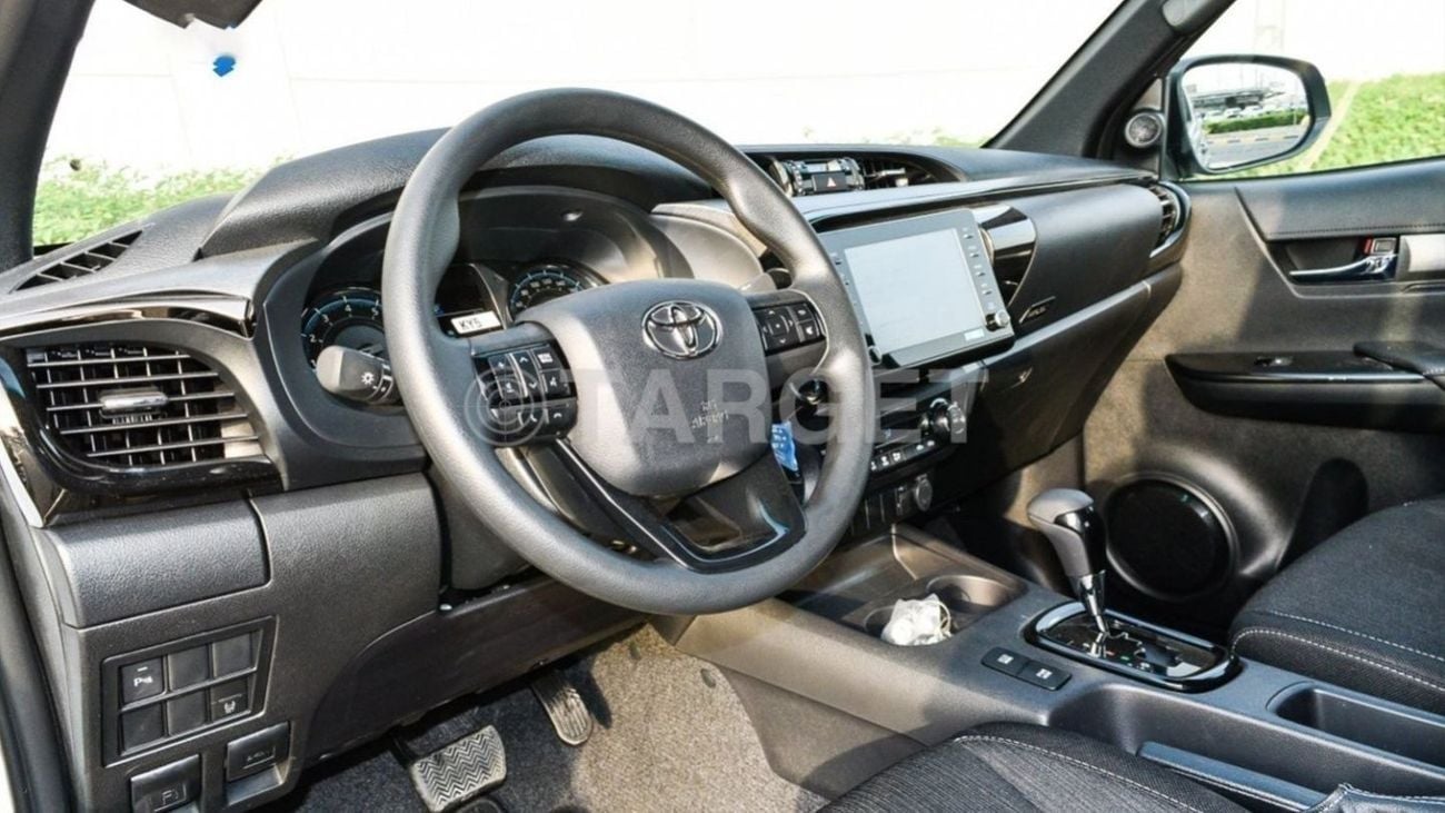 Toyota Hilux Toyota Hilux Adventure 4.0L Petrol AT 2023