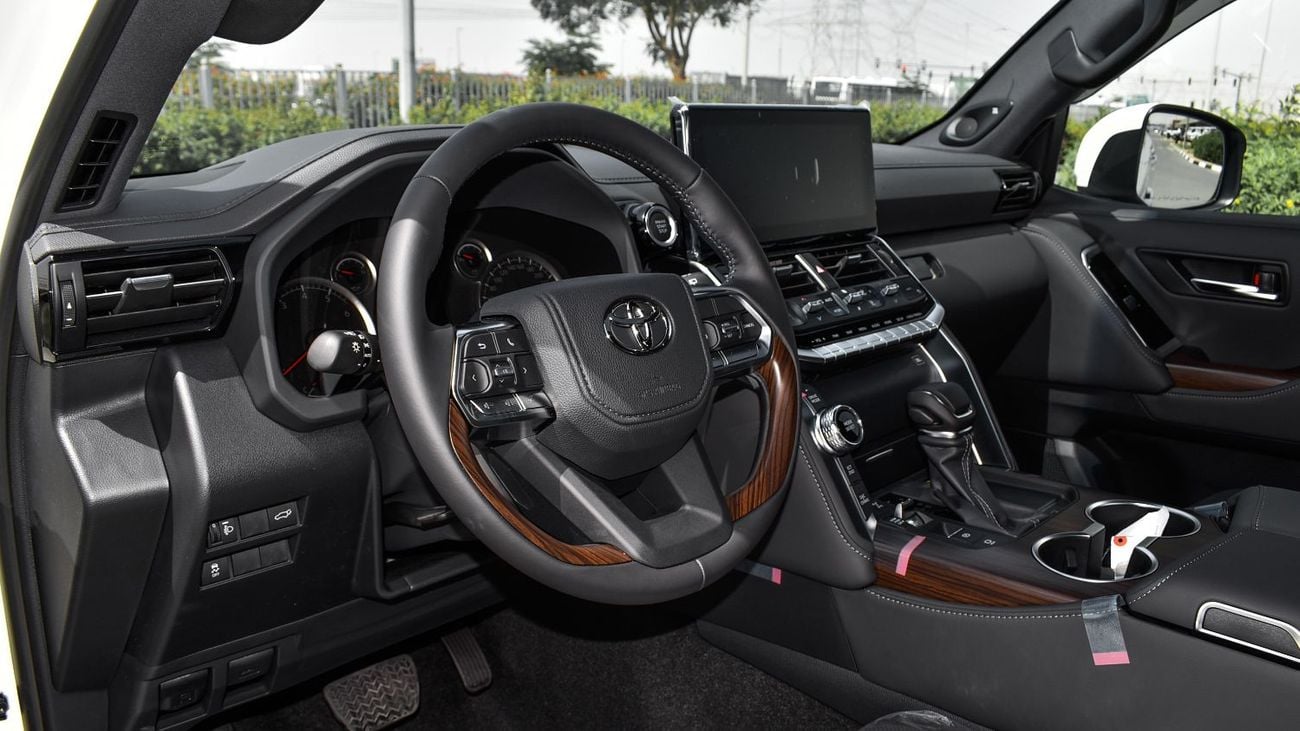 تويوتا لاند كروزر ECT0071 - Toyota Land Cruiser 300 GXR - 3.5L Petrol - White/Black