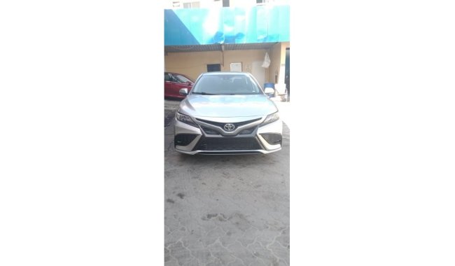 Toyota Camry 2022 Toyota Camry SE 2.5L V4 / Export Only