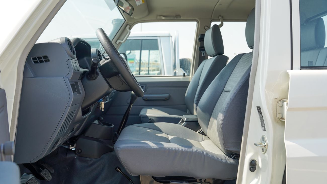 Toyota Land Cruiser Pick Up