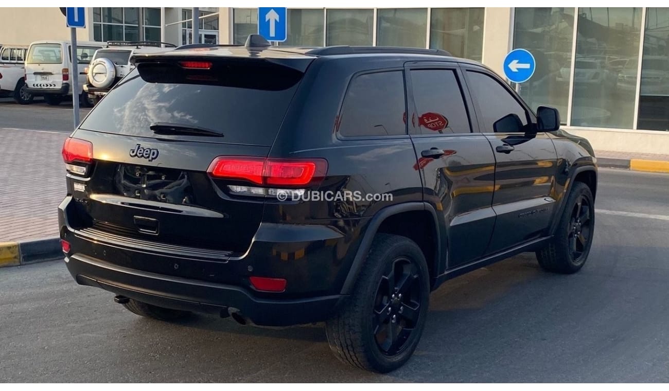 Jeep Grand Cherokee Laredo