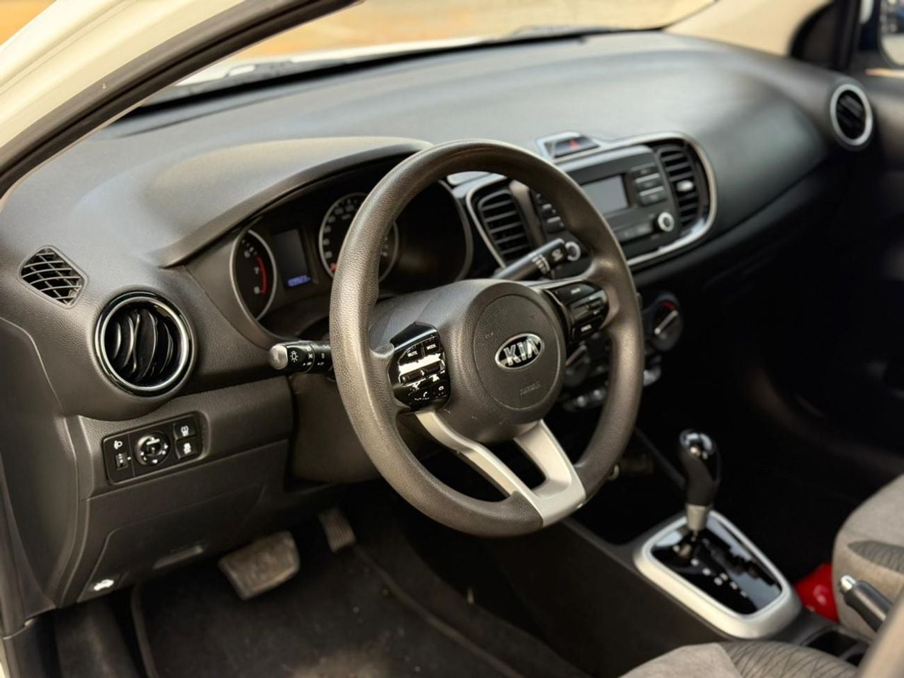 Kia Pegas LX