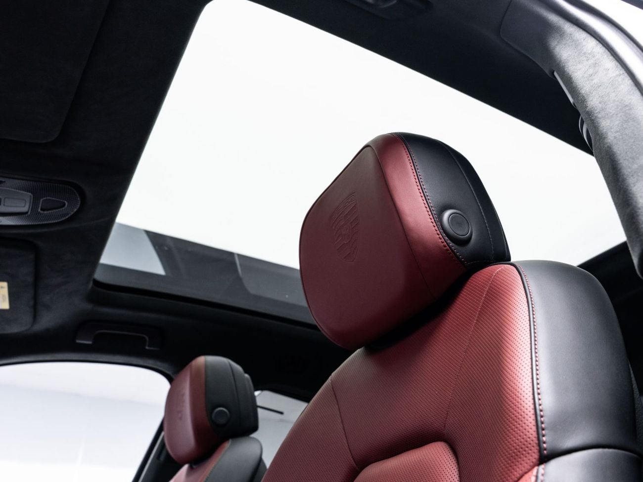 Porsche Cayenne GTS SUMMER STARTS NOW | EXCLUSIVE DEAL BY BLACKLINE, Porsche Warranty, Full Service History, GCC