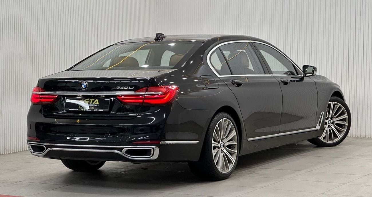 BMW 740Li Exclusive 2016 BMW 740li Carbon Core, BMW Service Contract, Full Options, Low Kms, GCC