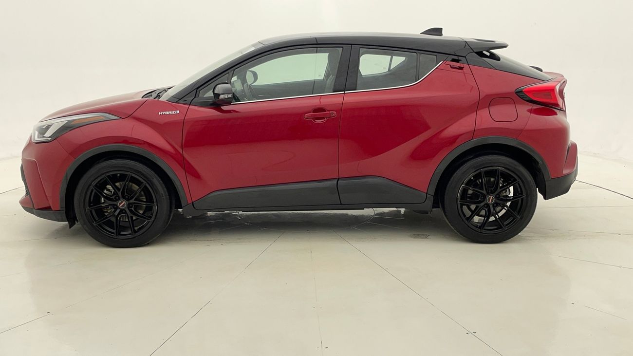 تويوتا CHR VX 1.8 | بدون دفعة مقدمة | اختبار القيادة في المنزل