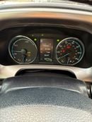 Toyota RAV4 2018 TOYOTA RAV4 XLE HYBRID