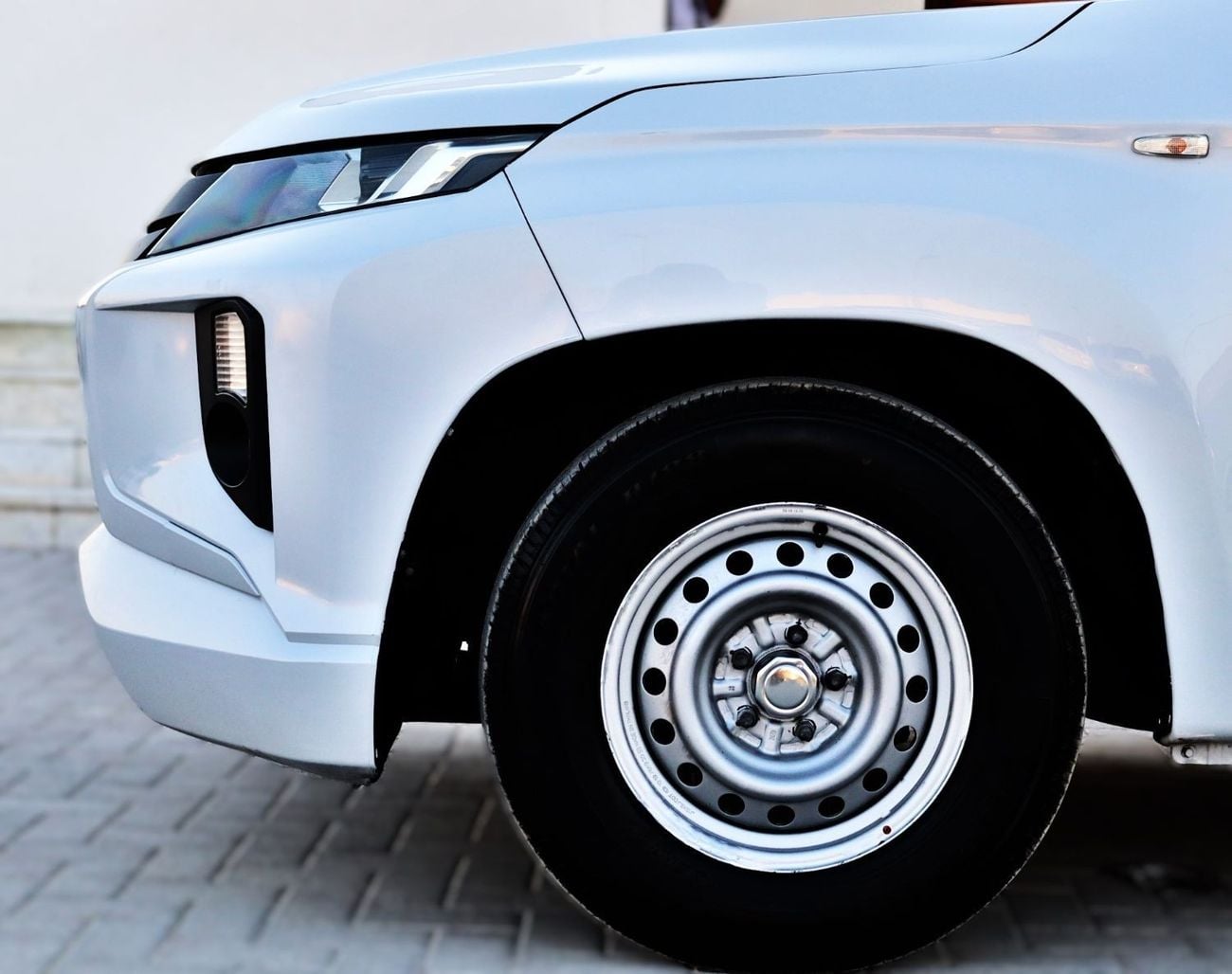 Used 2020 Mitsubishi L200 GLS (V Gen), 4dr Double Cab Utility, 2.4L ...