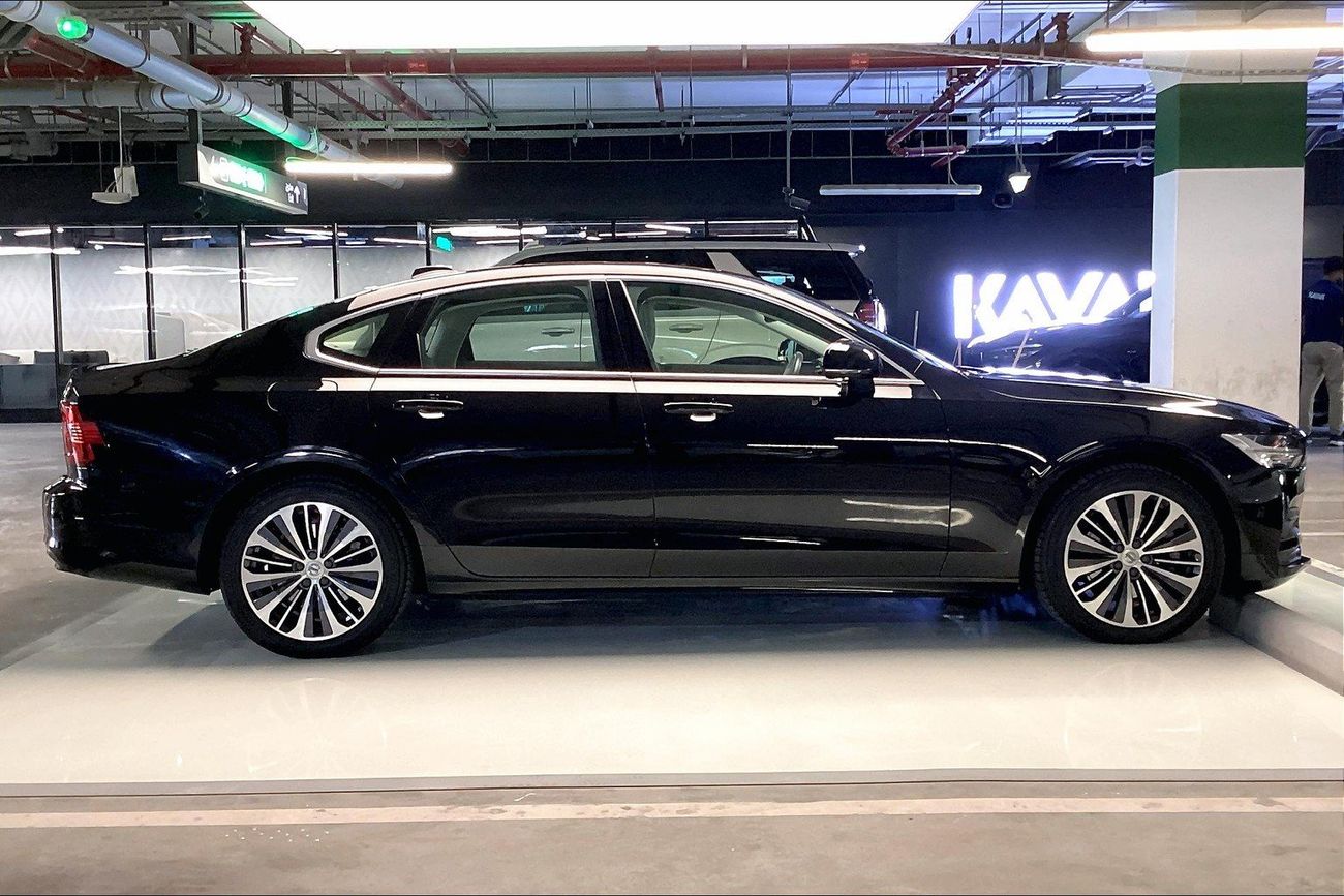 Volvo S90 B5 Momentum | Guaranteed Warranty | 0 Down Payment