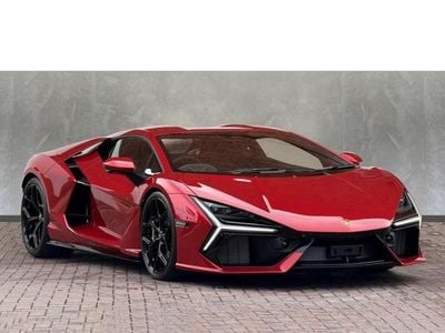 لامبورغيني ريفويلتو 6.5 V12 HPEV 3.8kWh AMT 4WD Euro 6 2dr (EXPORT) right hand drive