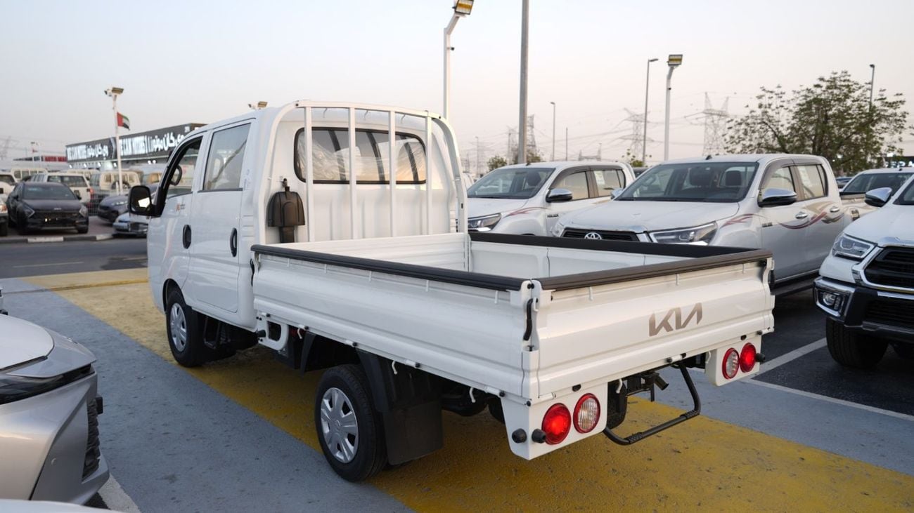 Kia K2700