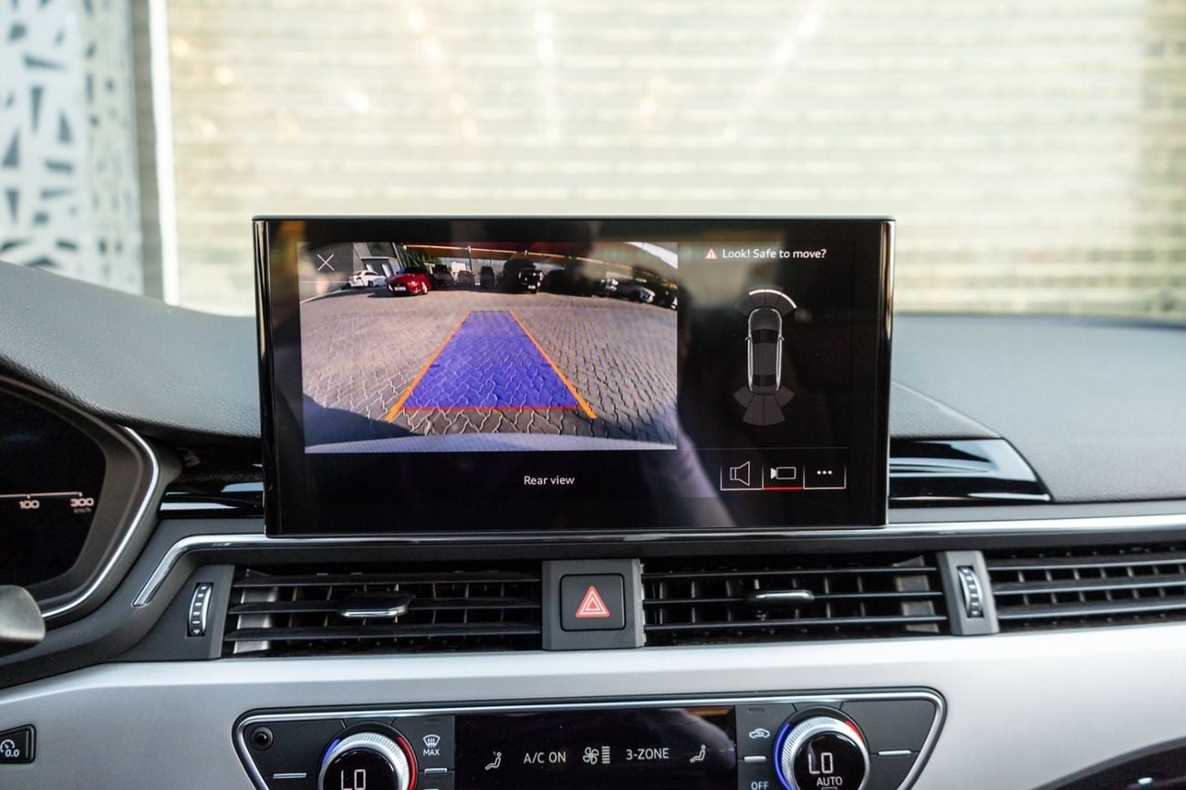Audi A4 35 TFSI S-LINE Audi A4 40TFSI S-Line 2024 GCC | Agency Warranty | Service Contract