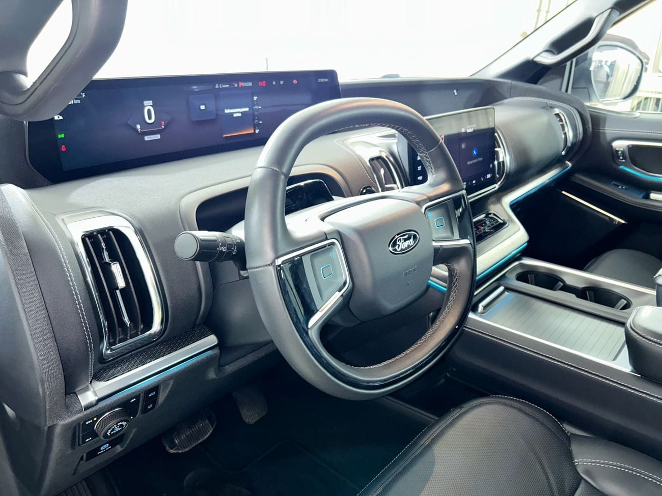 فورد إكسبيديشن SP3425 STEALTH PERFORMANCE / AL TAYER MOTORS AL QOUZ SHOWROOM