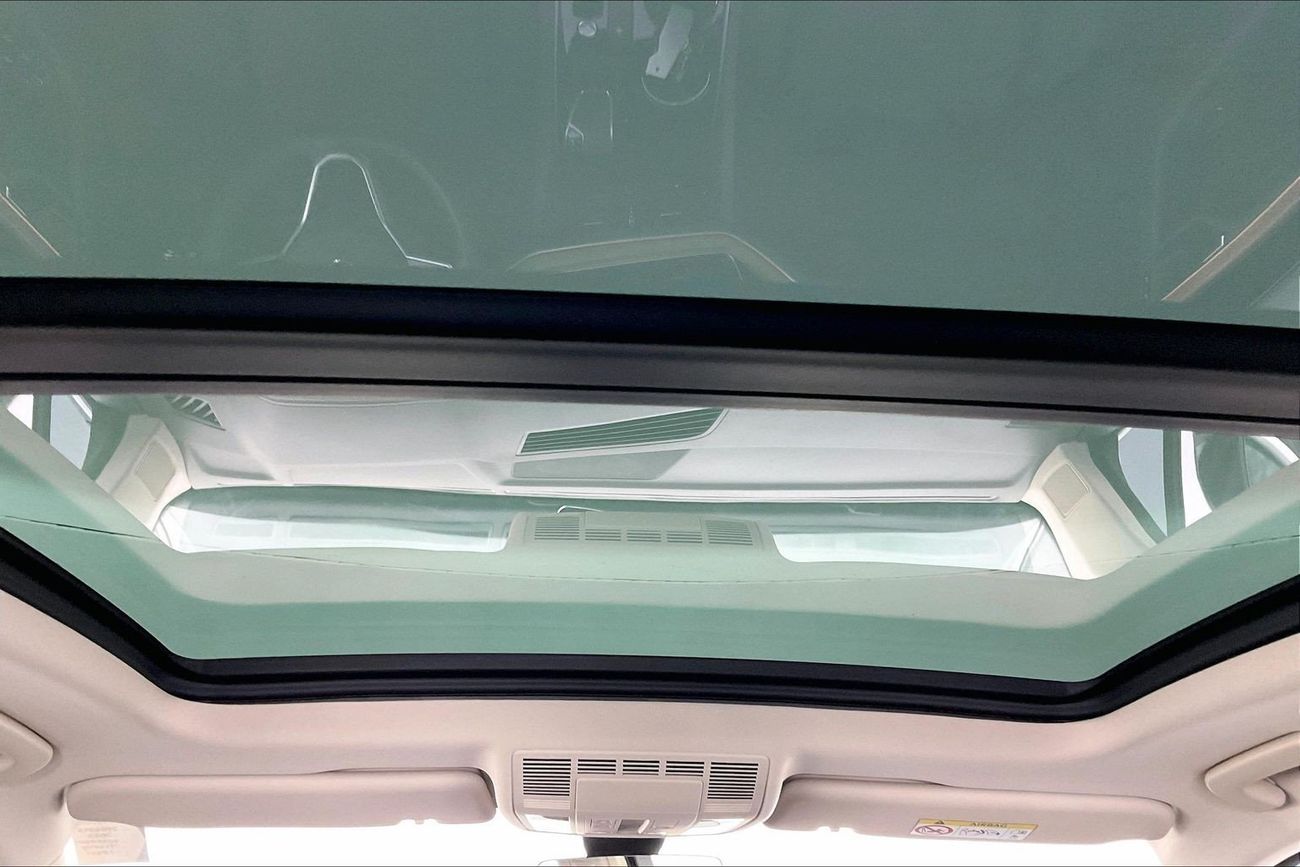 Volkswagen Touareg Highline | Guaranteed Warranty | 0 Down Payment