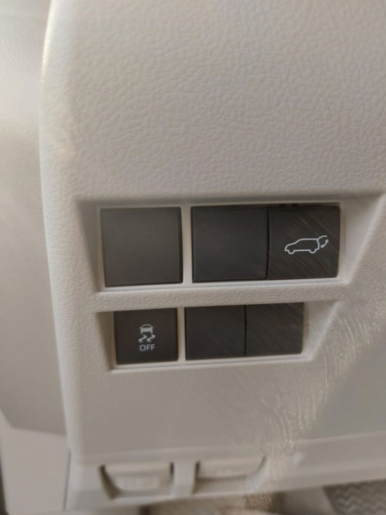 Toyota Land Cruiser VX 3.5L