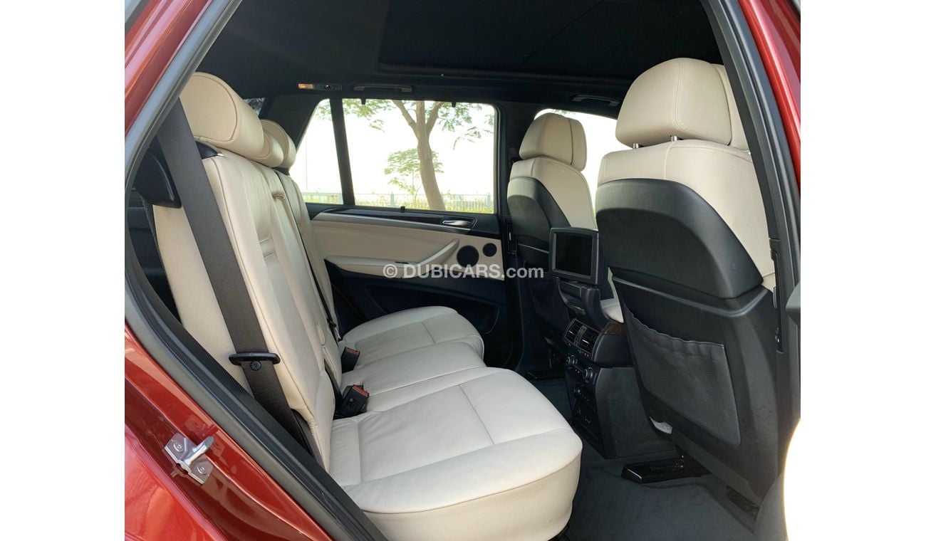 BMW X5 V8 - 2012 - EXCELLENT CONDITION - FULL OPTION