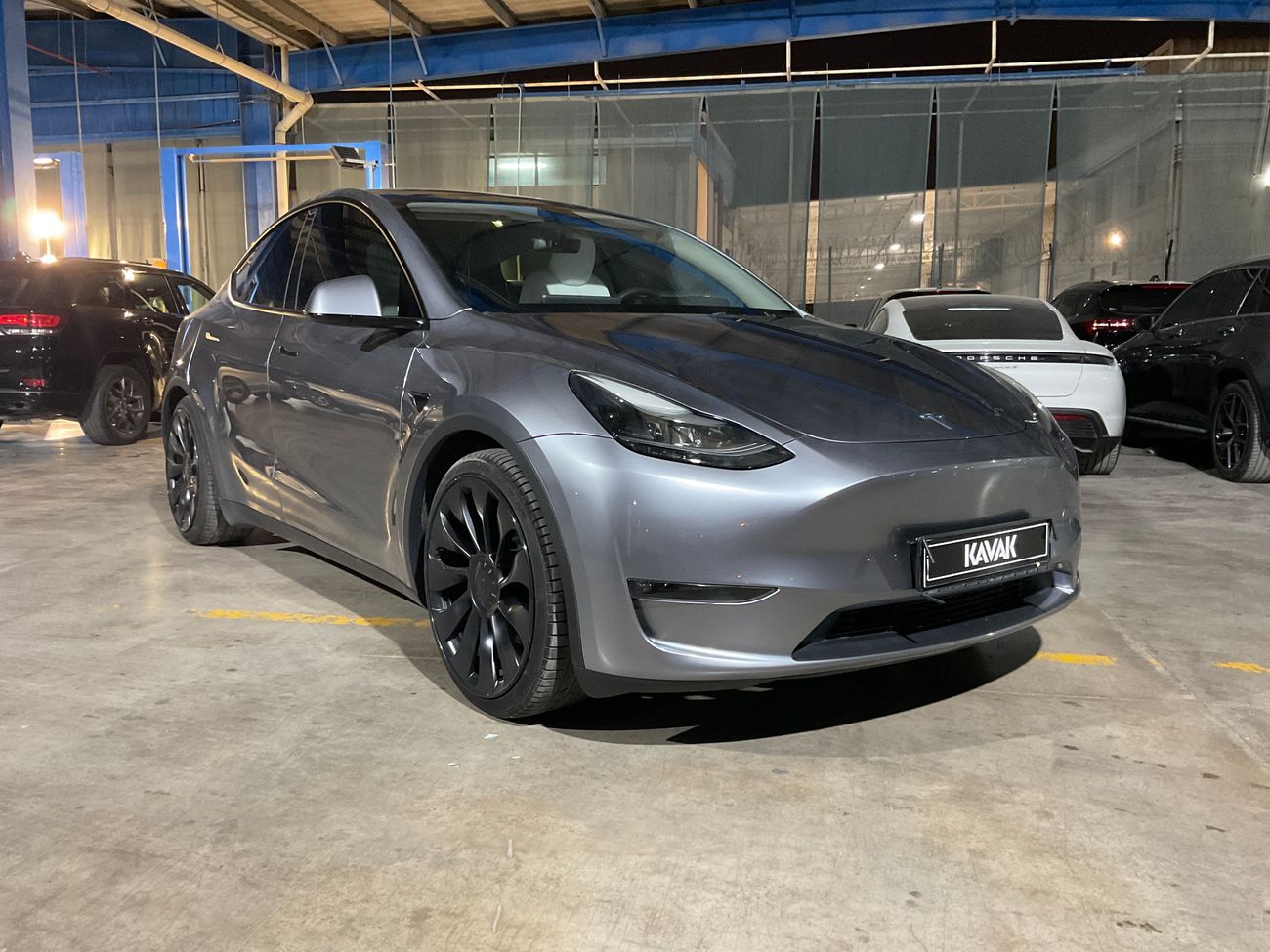 تسلا موديل Y Performance (Dual Motor) | شامل الضمان | 0 ﺪﻔﻋﺓ ﺃﻮﻟﻯ