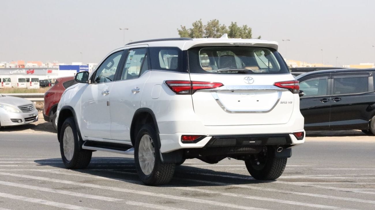 Toyota Fortuner Toyota Fortuner 4.0 4x4 full option Oman 2025