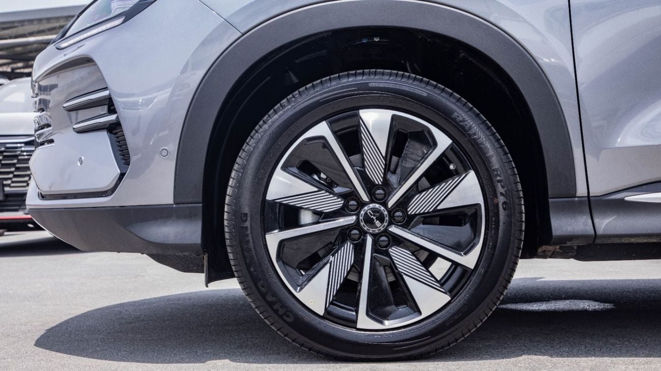 بي واي دي سونغ بلس FWD DM-i 112KM Premium Edition | For Local Registration +10%