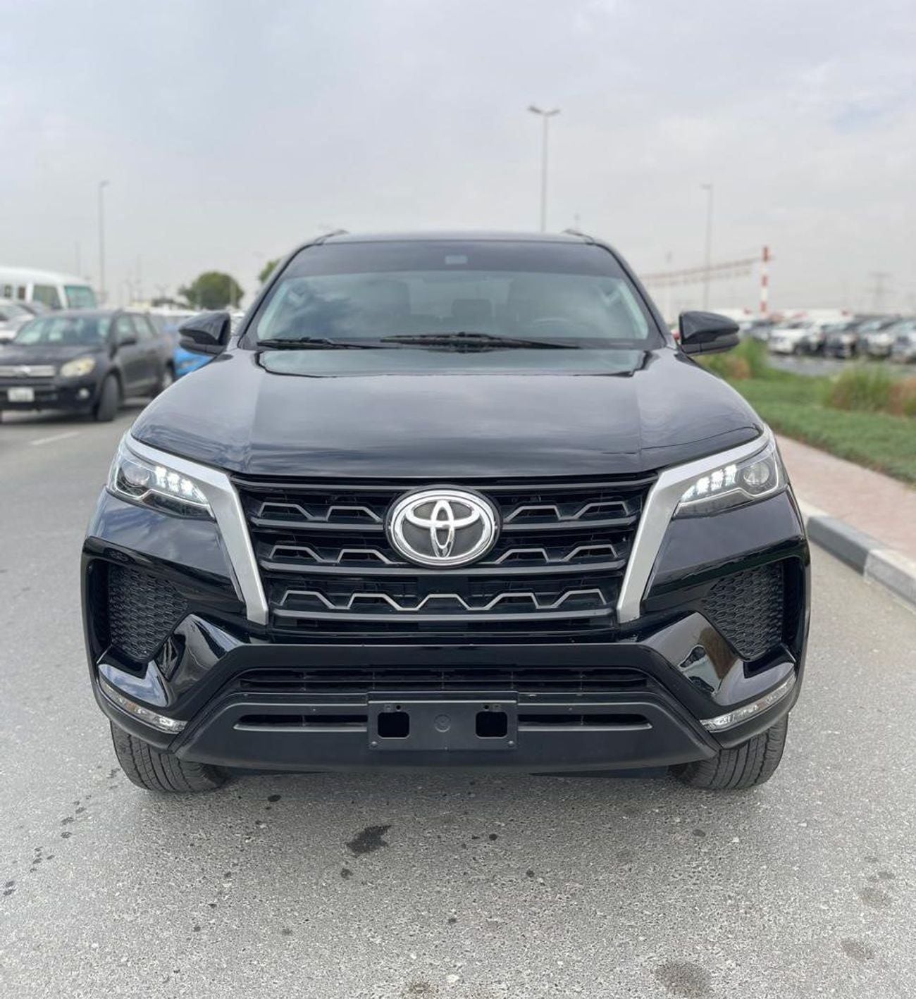 Toyota Fortuner EXR 2.7L (160 HP)