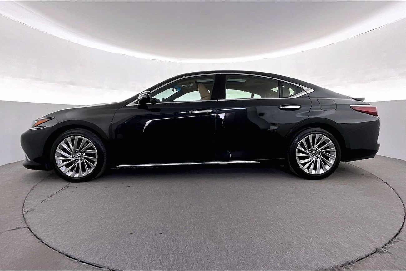 لكزس ES 350 Platinum | National Day Celebration | شامل الضمان | 0 ﺪﻔﻋﺓ ﺃﻮﻟﻯ