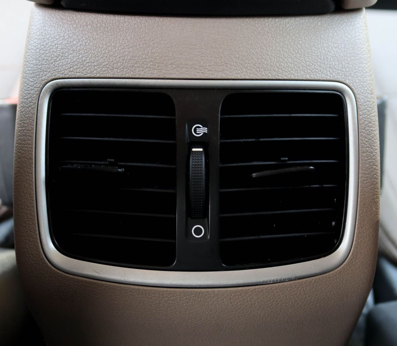 هيونداي توسون GLS هيونداي توسان دفع رباعي | 2.4 لتر | 2020 | خليجية | خالية من الحوادث | بحالة ممتازة | 832 درهم