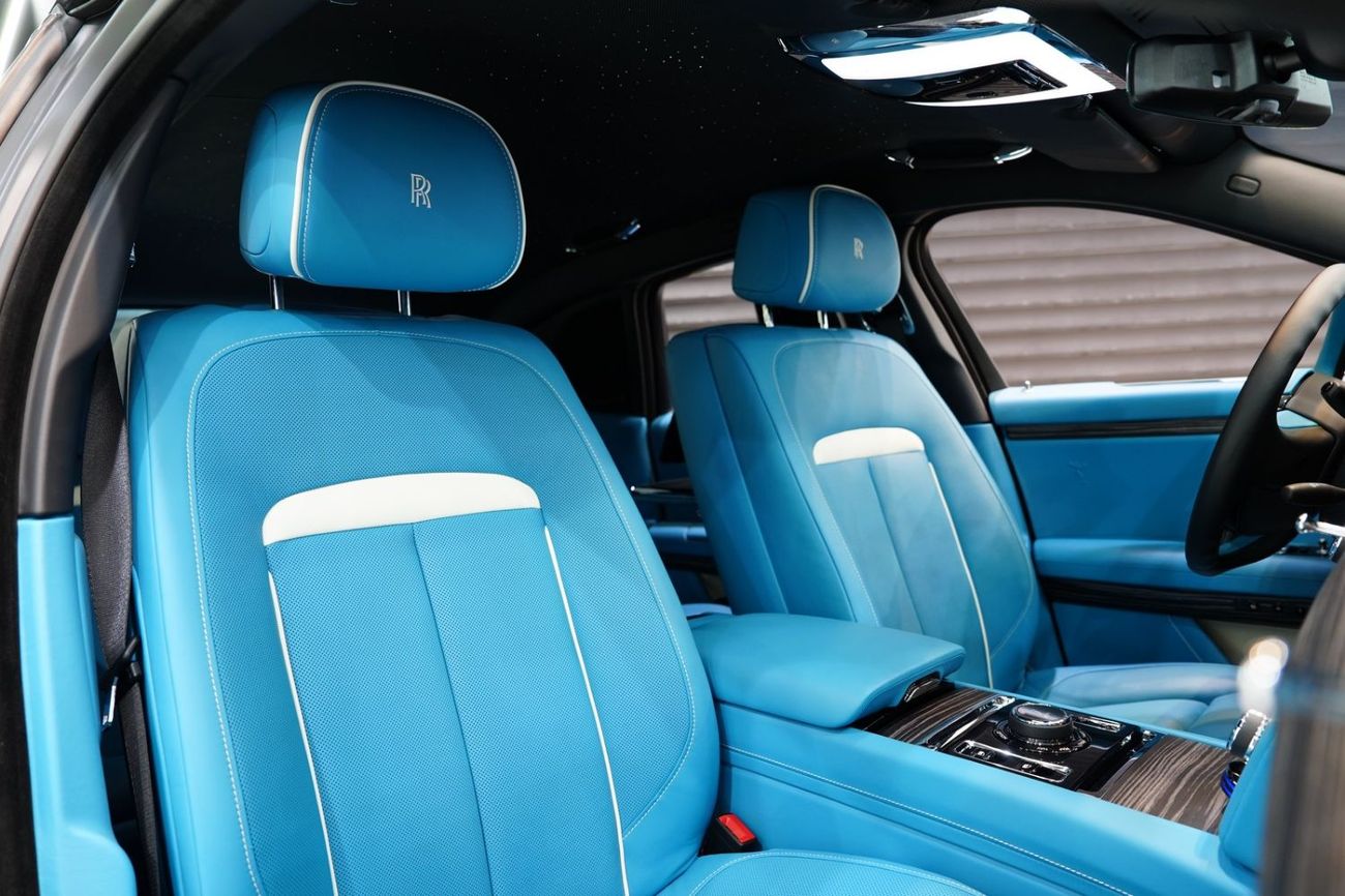 Rolls Royce Ghost Standard VIP Rear Seats w/ Entertainment Screens, Bespoke Audio, Very Low KM, Dealer Warranty!!