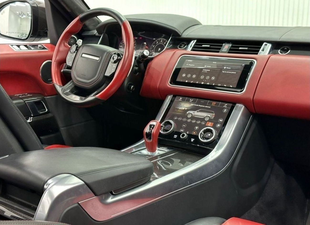 Land Rover Range Rover Sport 2021 Range Rover Sport SVR, 2025 Al Tayer Warranty, Full Service History, GCC