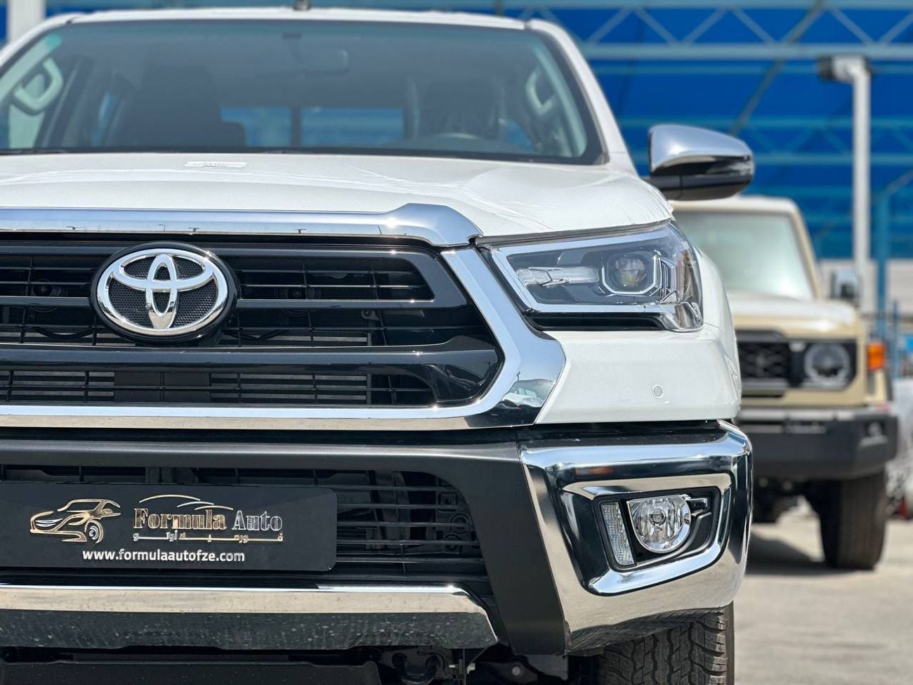 Toyota Hilux 2.8L DSL A/T // 2026 // High Option With Cruise Control , DVD , Wireless Charger , Side Step // Spec