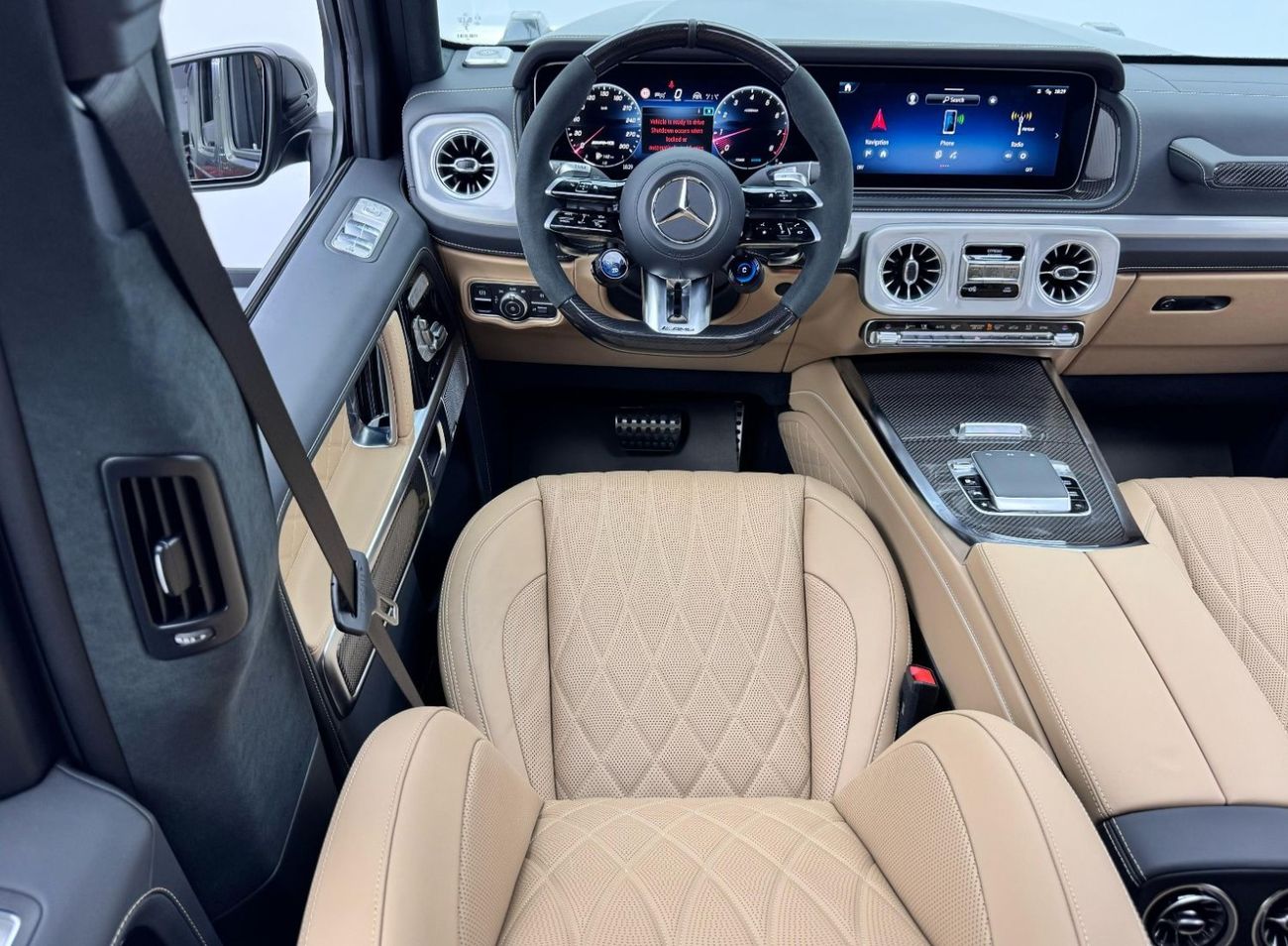 Mercedes-Benz G 63 AMG *Brand New* 2025 Mercedes Benz G63 AMG Double Night Package, Mercedes Warranty + Service Pack,GCC