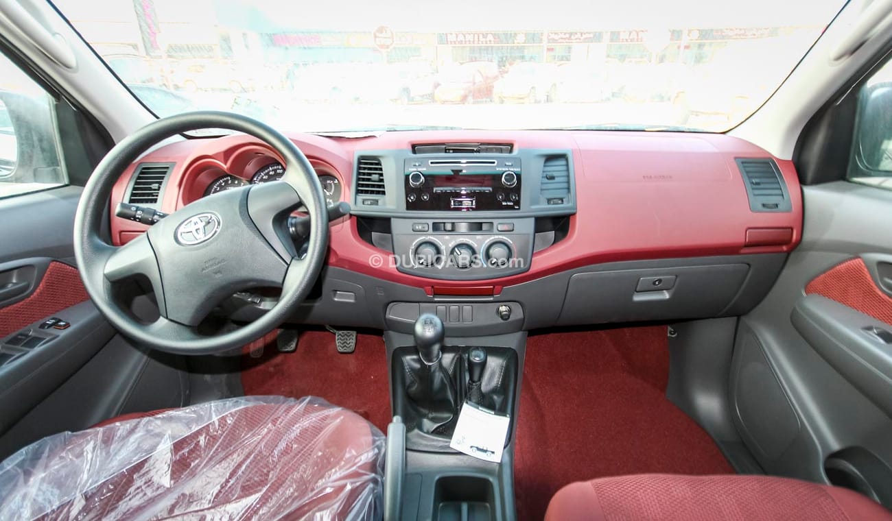 تويوتا هيلوكس 2.7 VVTI