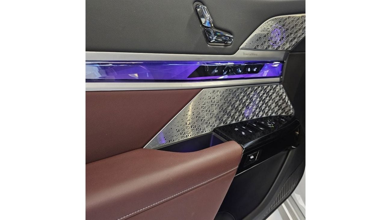 BMW 740Li 740I M KIT 2023 GCC 5 YEARS DEALER WARRANTY AND SERVICE