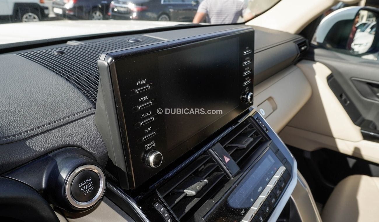 Toyota Land Cruiser GXR 3.5 L Twin turbo V6