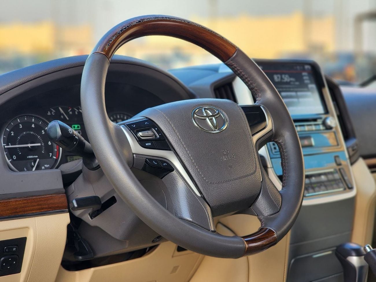 Toyota Land Cruiser GX.R  V6