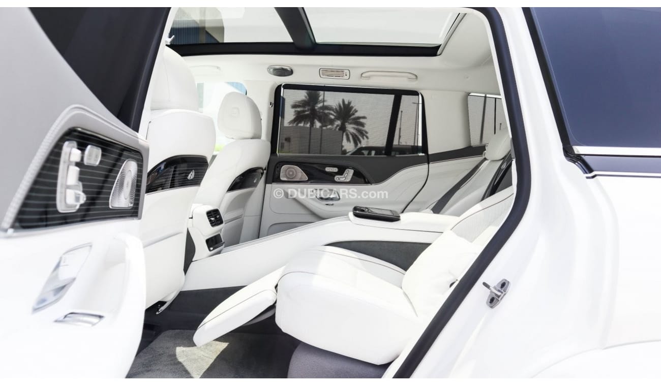 Mercedes-Benz GLS 600 Maybach 4MATIC 2021 White/Black Inside (Two-tone color)