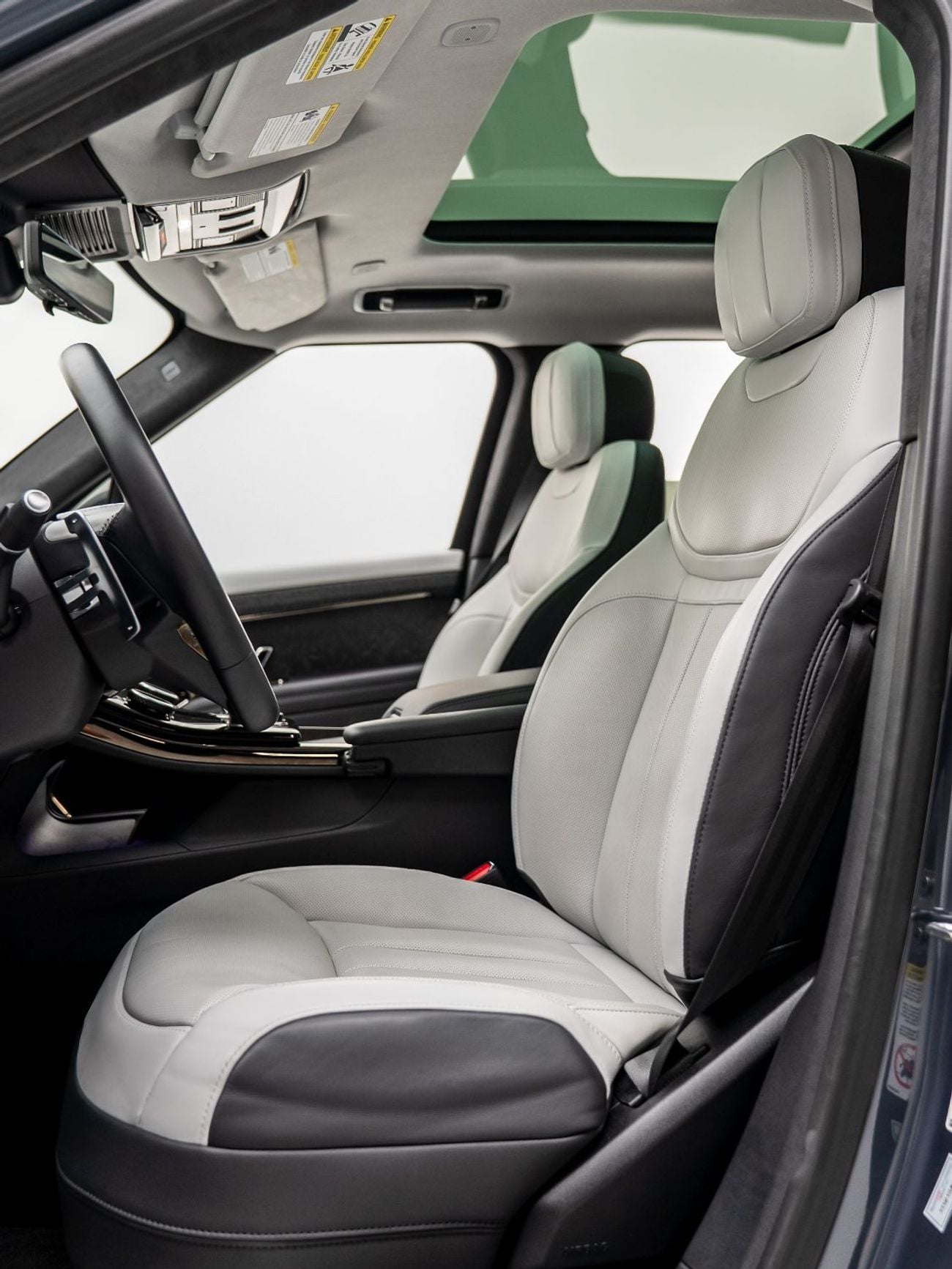 Land Rover Range Rover Sport FIRST EDITION