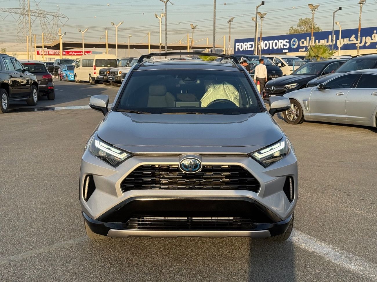 Toyota RAV4 2023 TOYOTA RAV4 SE HYBRID 4x4 IMPORTED FROM USA