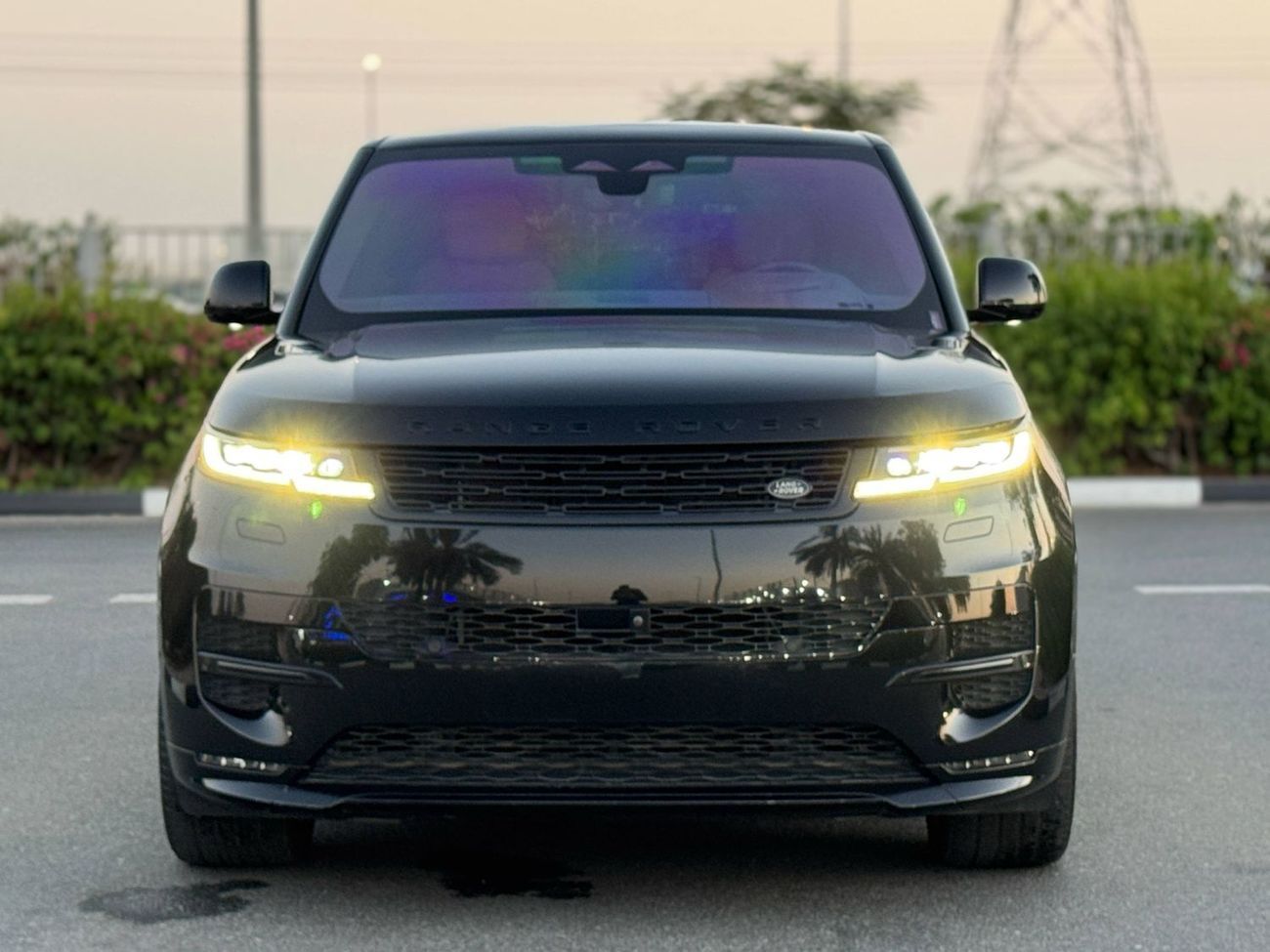 Land Rover Range Rover Sport Dynamic HSE P400 3.0L GCC SPEC UNDER WARRANTY AND SERVICE CONTRACT