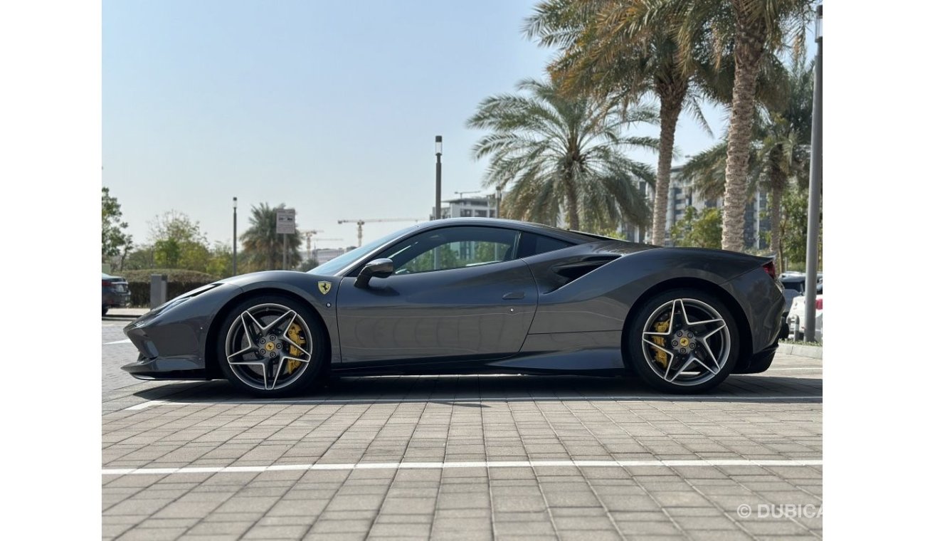 فيراري F8 تريبوتو Ferrari F8 Tributo GCC Spec - With Warranty and Service Contract