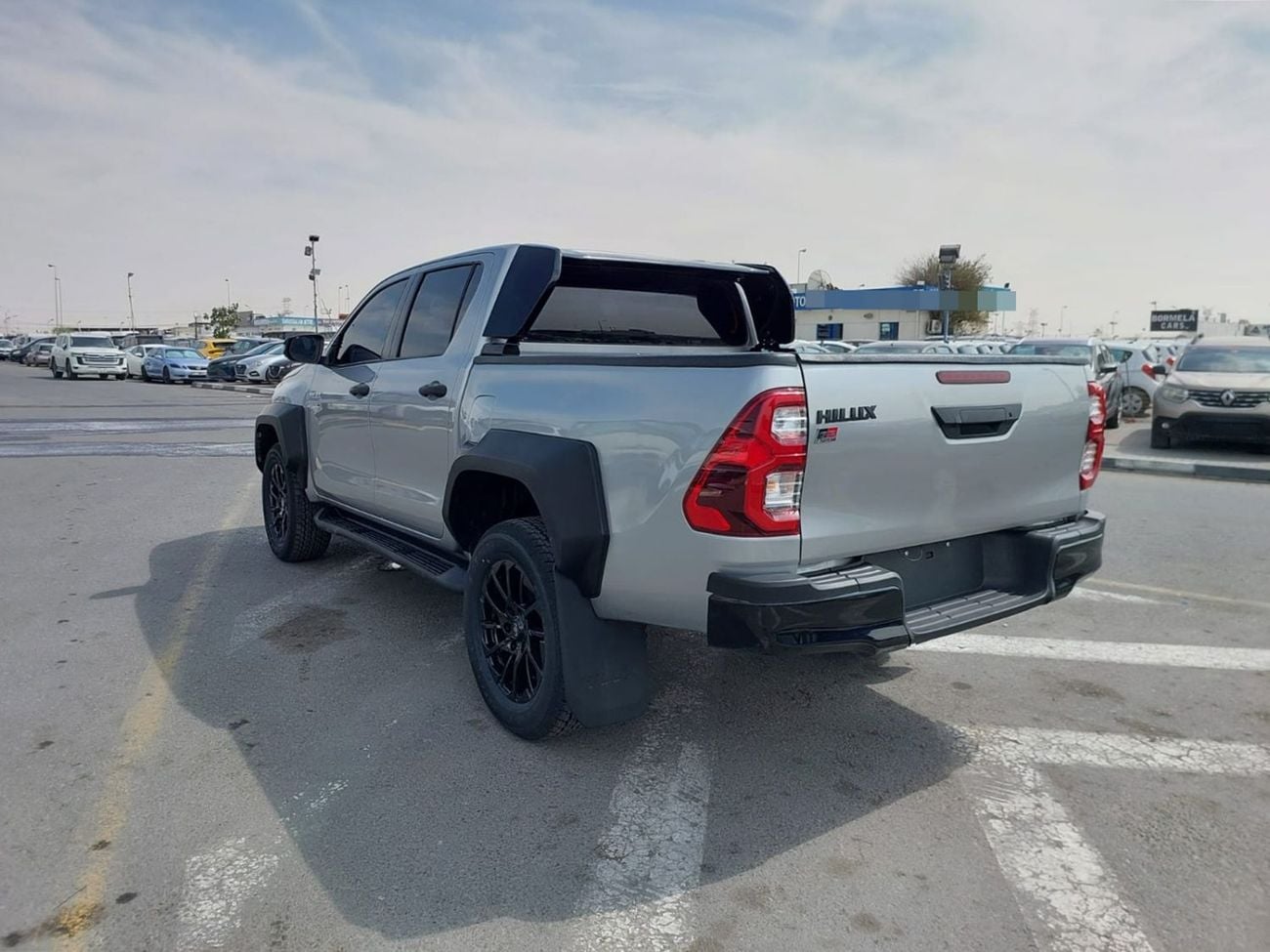 Toyota Hilux (RAMADAN OFFER) TOYOTA HILUX PICKUP RHD 2019 MODEL 2.8 L DIESEL AUTOMATIC(PM37586)